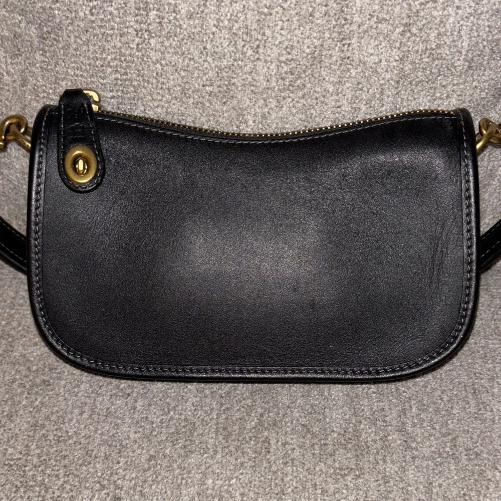 Coach Swinger Bag 20 In Black - Picture 3 of 7